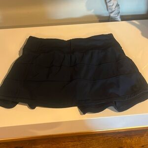Navy lululemon tennis skirt